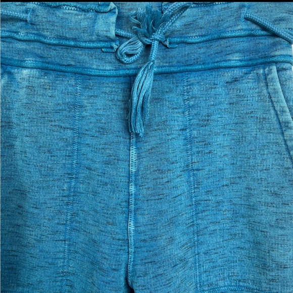 NWOT FP MOVEMENT Wild Side Jogger XS - Picture 9 of 16